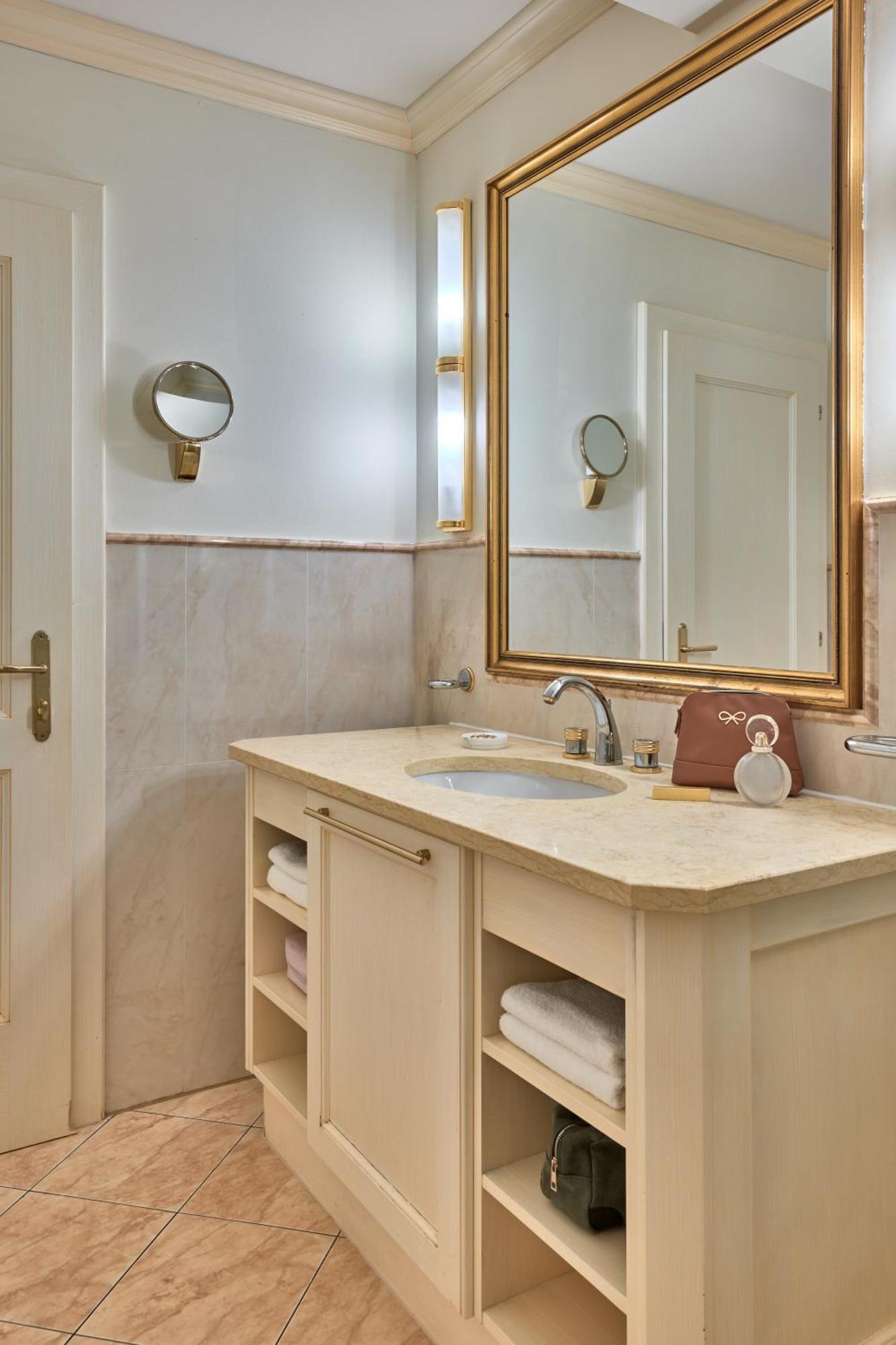 Falkensteiner Aktiv & Familienhotel Cristallo Superior Katschberghöhe Dış mekan fotoğraf
