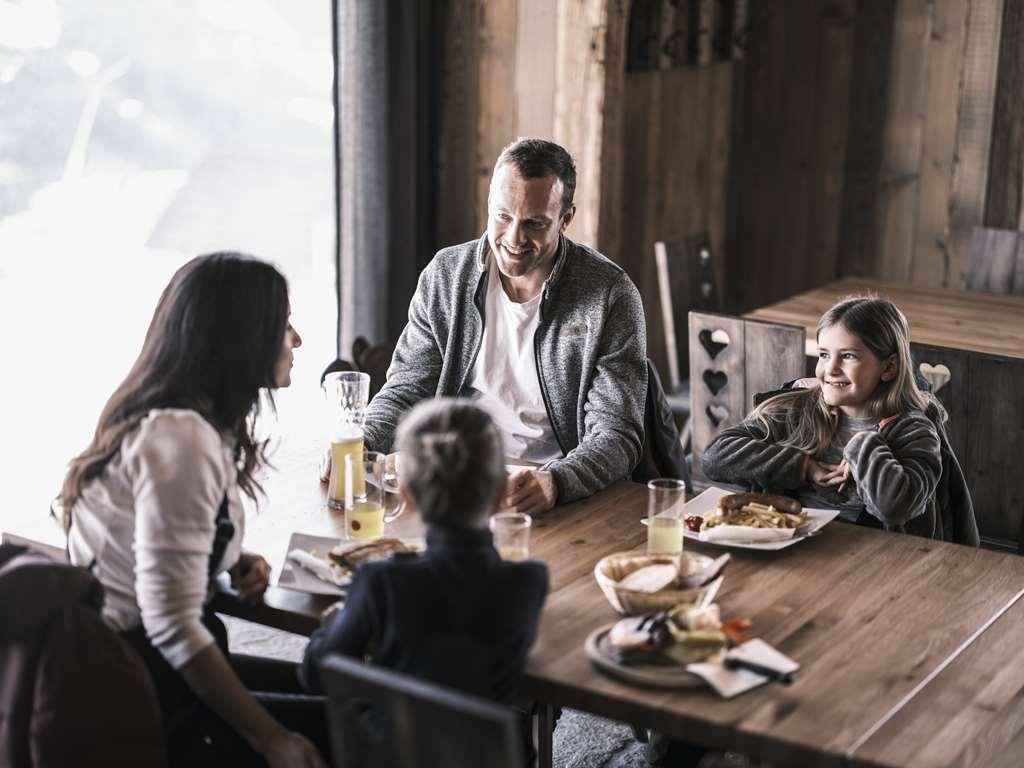 Falkensteiner Aktiv & Familienhotel Cristallo Superior Katschberghöhe Konforlar fotoğraf