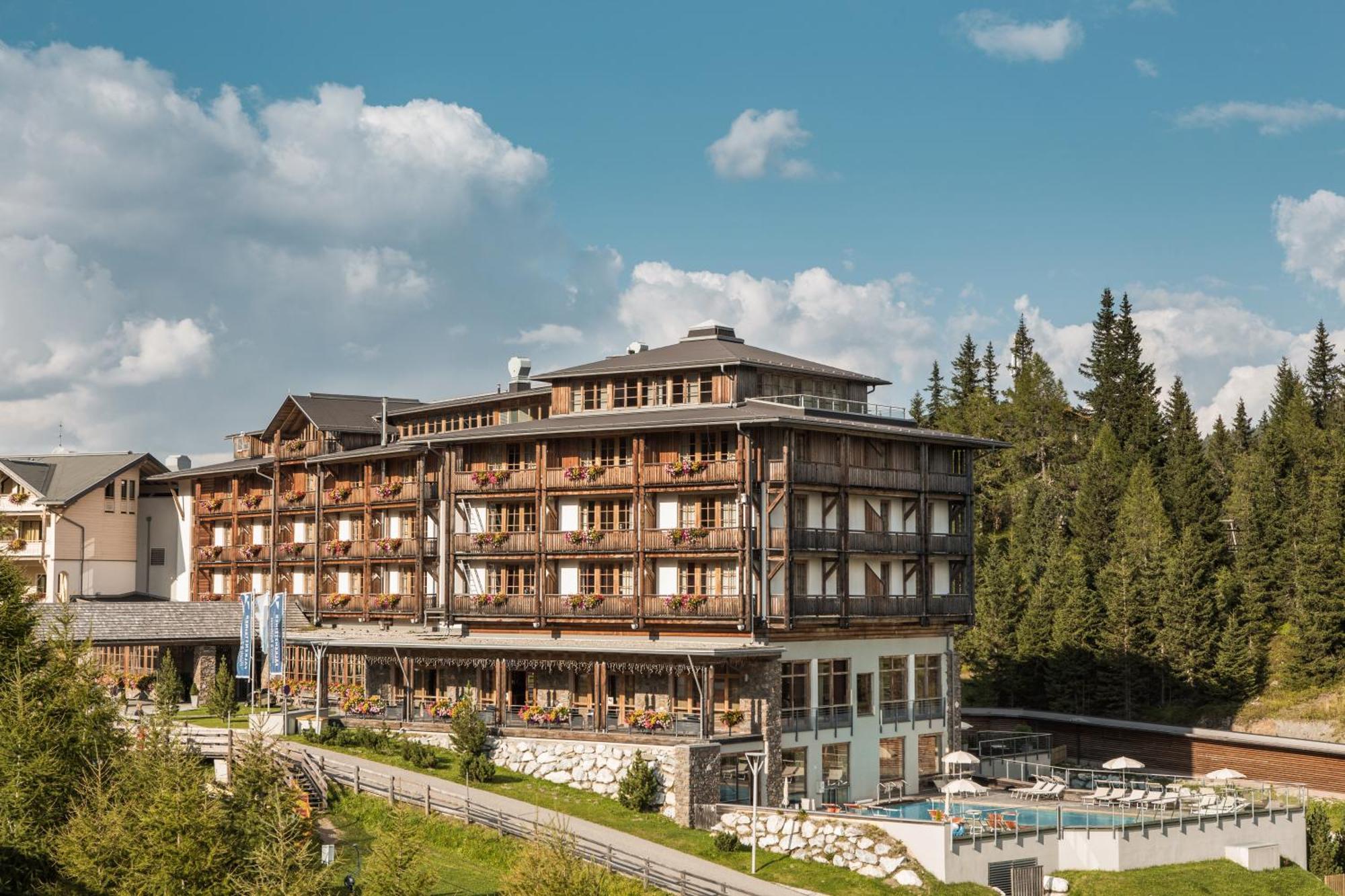 Falkensteiner Aktiv & Familienhotel Cristallo Superior Katschberghöhe Dış mekan fotoğraf